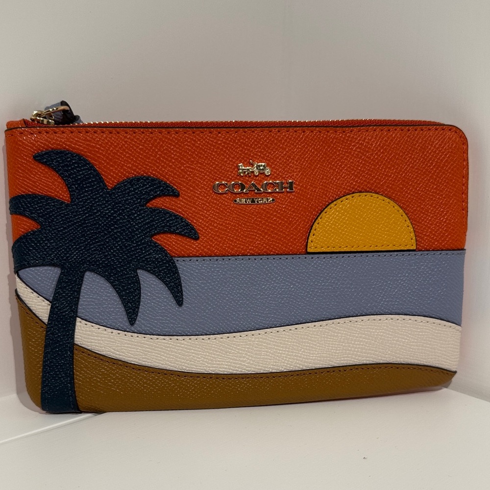 Coach Sunset Summer Clutch LIMITED EDITION